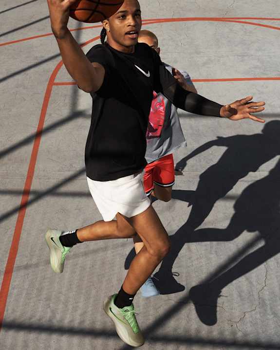 Sko, klær og tilbehør for herre fra Nike