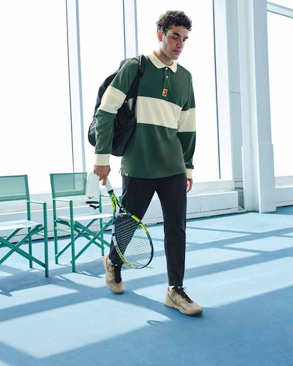 Born to Perform. Evolved for Everyday., Nike Sportswear (NSW), slide 5 of 6