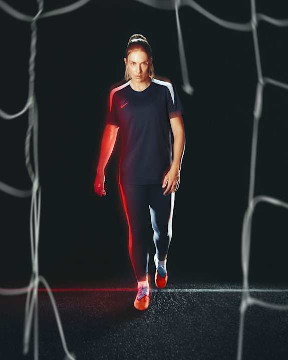 Sko, klær og tilbehør til dame fra Nike. Nike.com