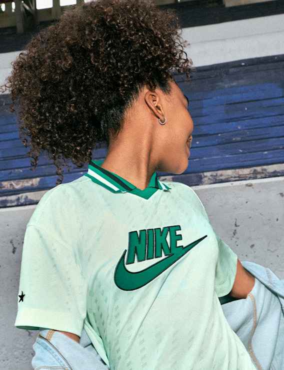 Complementa tu estilo, Sitio web oficial de Nike, slide 4 of 4