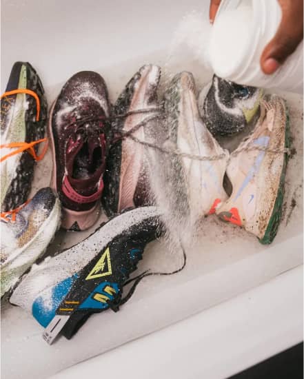 瞭解如何延長你最喜歡的 Nike 鞋款、配件和服飾的壽命。, Nike Interact Run, slide 2 of 3