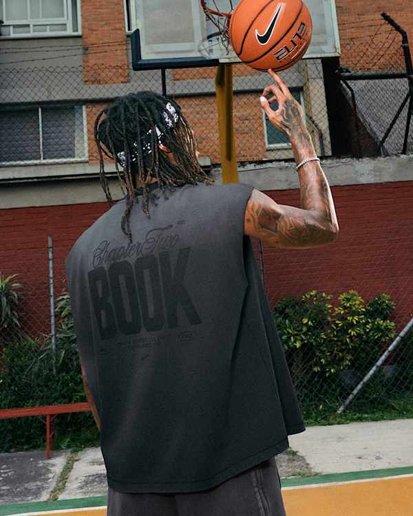 Trending Now, Nike. Just Do It, slide 1 of 4