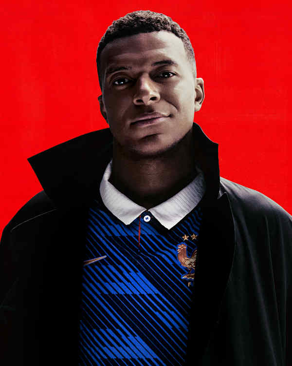 National Team Collections, Sitio web oficial de Nike, slide 3 of 5