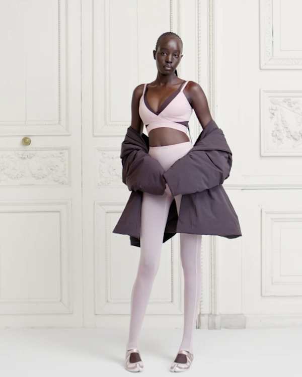 Te presentamos NikeSKIMS. Body Obsessed., slide 3 of 3