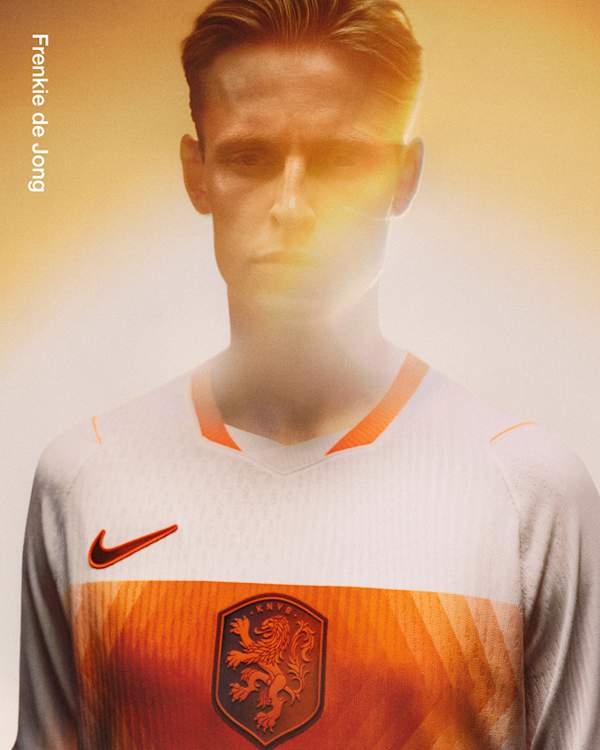 Nike. Just Do It, slide 3 of 3