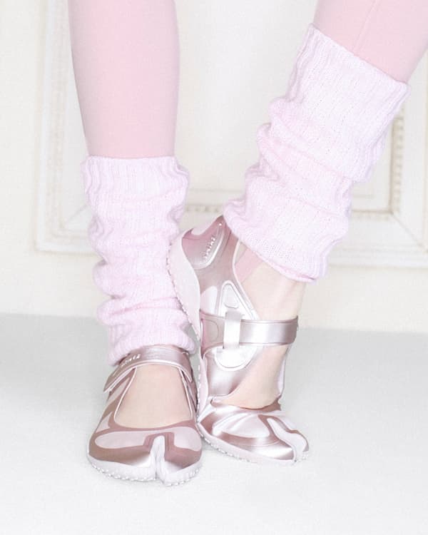 Introducing NikeSKIMS. Body Obsessed., slide 6 of 6