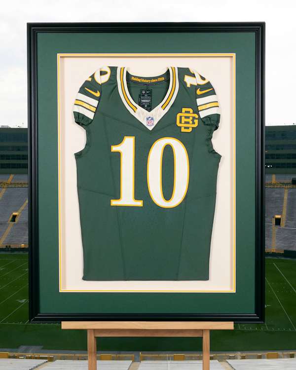 NFC North, US Football, slide 3 of 4