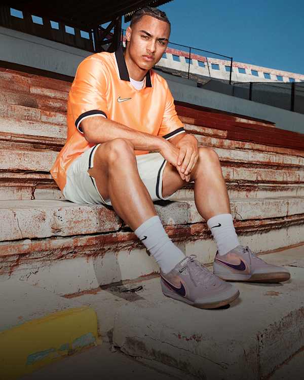 Trending Now, Nike. Just Do It, slide 5 of 5