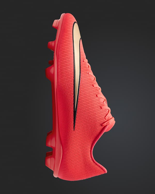 Choose a Tier, Nike Mercurial Vapor, slide 4 of 4