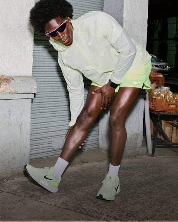 Trending Now, Nike. Just Do It, slide 2 of 4