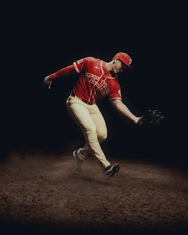 Shop Your Team, Sitio web oficial de Nike, slide 2 of 4