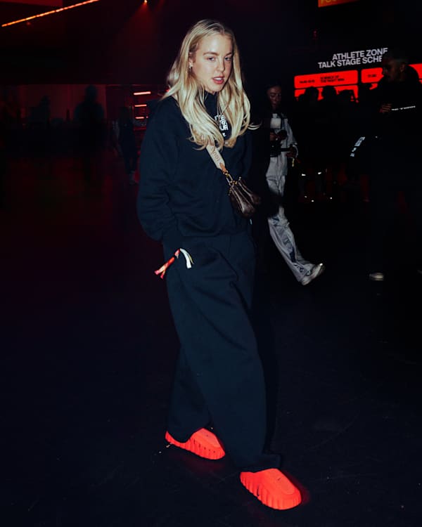 Nike Mind in azione, Nike Mind, slide 3 of 6