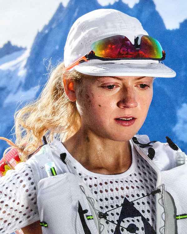 나이키 ALL CONDOTIONS RACING DEPARTMENT : ACG 애슬릿 스쿼드 프로필, slide 2 of 3