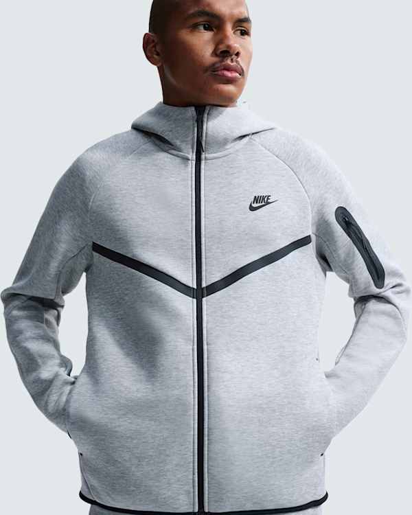 Voir tous les modèles Nike Fleece, Nike Sportswear Fleece, slide 3 of 5