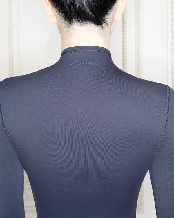 Jetzt neu: NikeSKIMS. Body Obsessed., slide 3 of 6