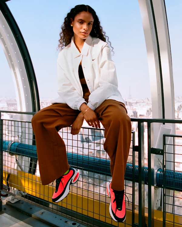 Women's Shoes, Clothing & Accessories. Nike CA