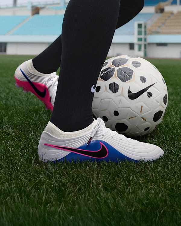 Trending Now, Nike. Just Do It, slide 1 of 3