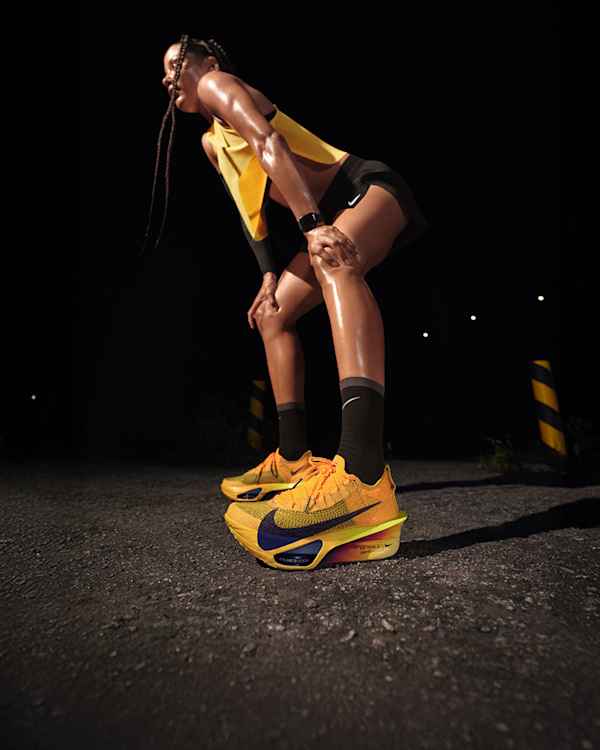 New & Featured, 나이키 러닝 신발, 의류 및 액세서리, slide 4 of 6