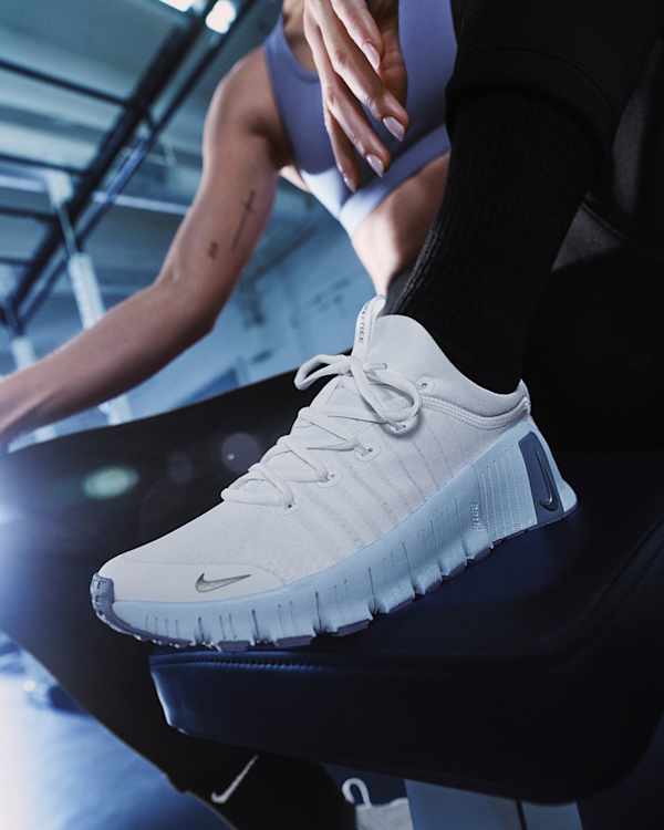 Unwrap Sport, Nike gift guide, slide 6 of 6