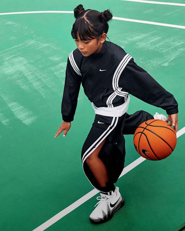 Tout pour ton sport, Nike Teens : ton espace dédié pour découvrir les dernières tendances, t’inspirer et te faire vibrer , slide 5 of 5