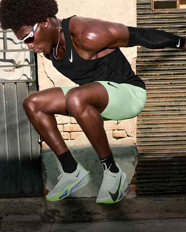 Trending Now, Nike. Just Do It, slide 4 of 4