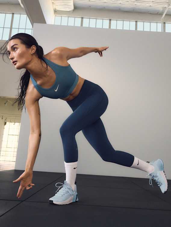 Nike Training Shoes, Apparel & Gear