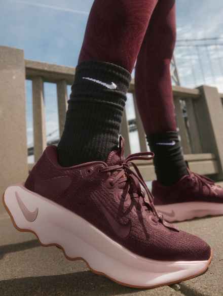 Nike Training Shoes, Apparel & Gear