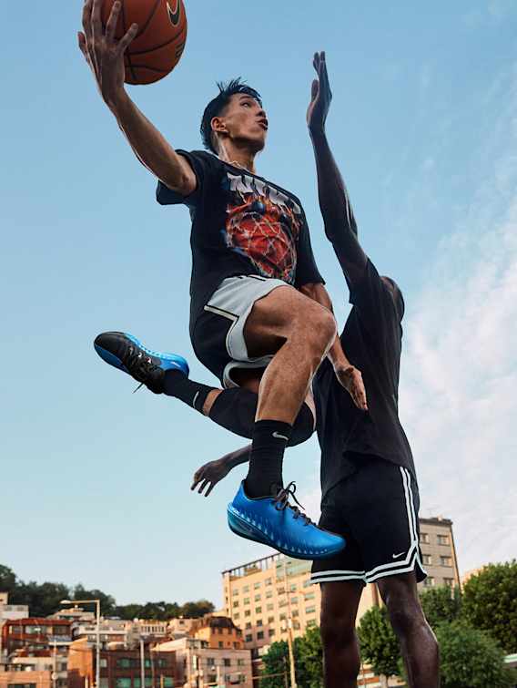 Shop by Sport, Calzado, Vestimenta y Accesorios para Hombre, slide 1 of 6