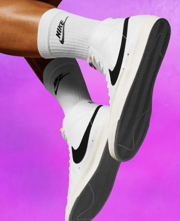 Gifts That Move You. Nike.com.