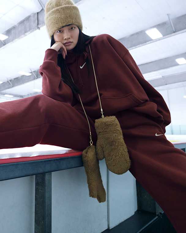 Performans İçin Tasarlandı. Günlük Giyim İçin Gelişti., Nike Sportswear, slide 4 of 6