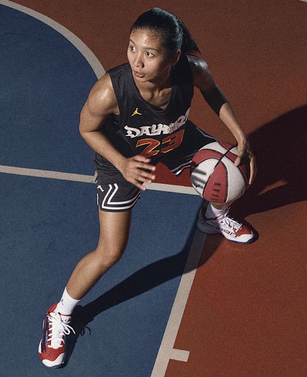 กำลังฮิต, ร้านค้าอย่างเป็นทางการของ Nike, slide 5 of 5