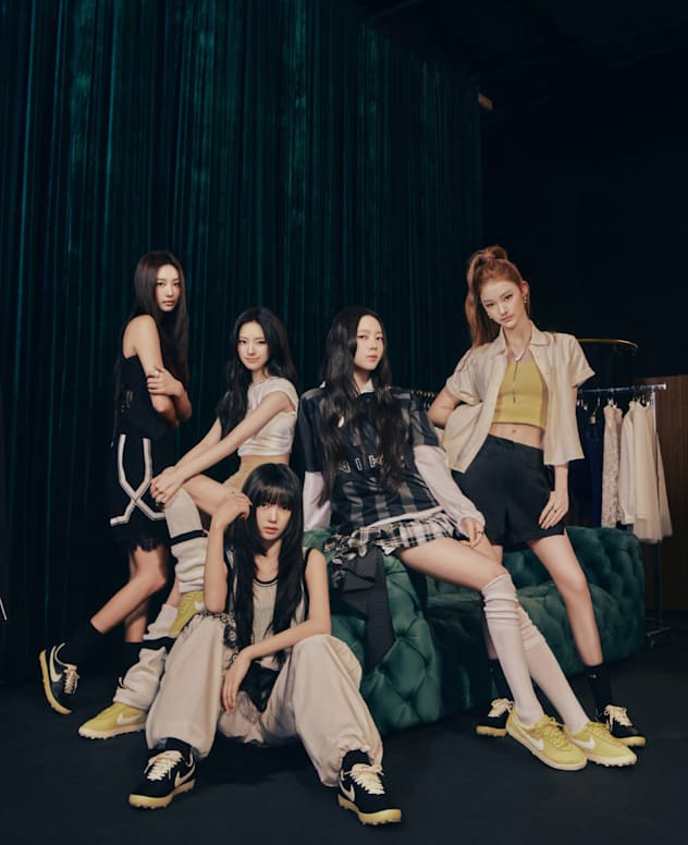 กำลังฮิต, ร้านค้าอย่างเป็นทางการของ Nike, slide 1 of 3