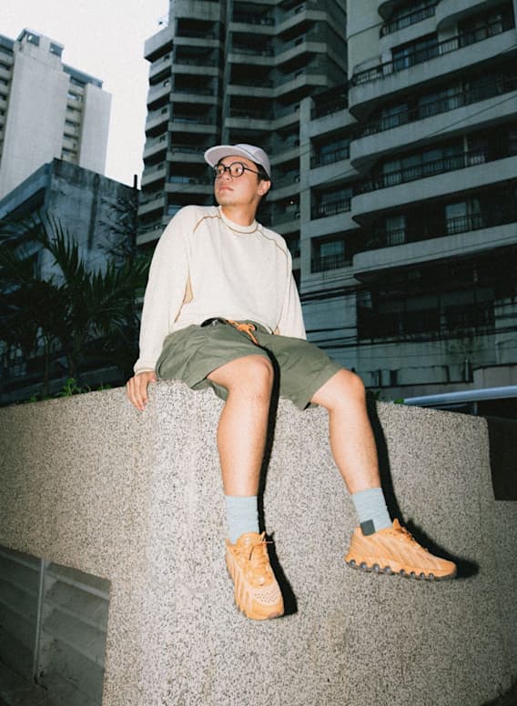 Air Max: Above The Influence, ชุดกีฬา Nike, slide 3 of 3