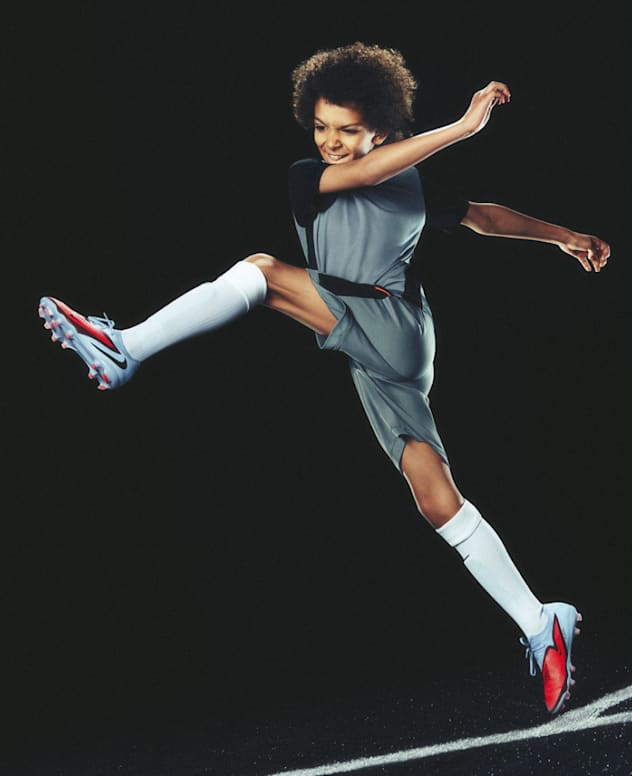 Nike Kids. Nike PH