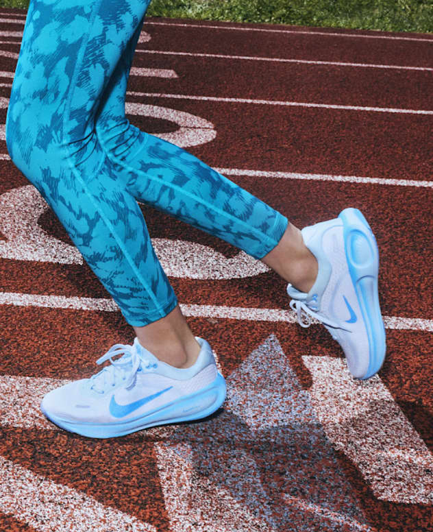 กำลังฮิต, ร้านค้าอย่างเป็นทางการของ Nike, slide 3 of 3