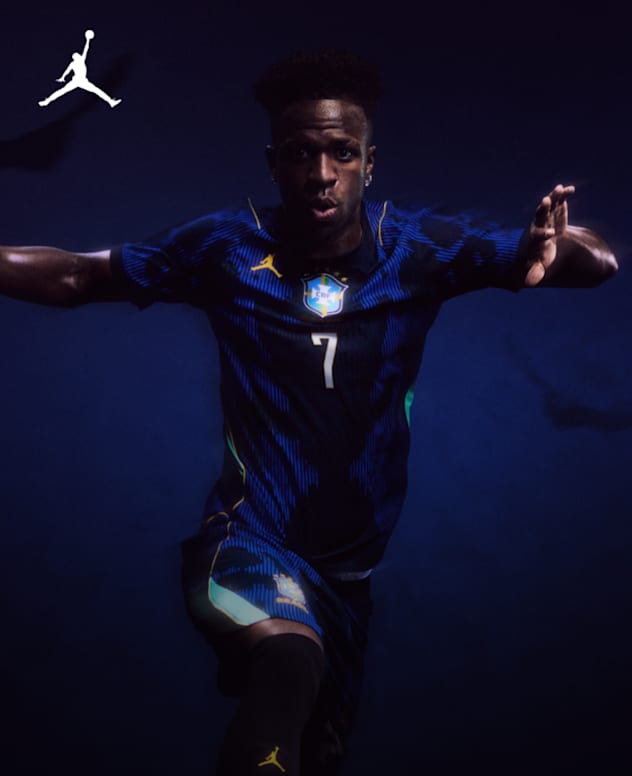 Featured, Men's Shoes, Clothing & Accessories, slide 1 of 3