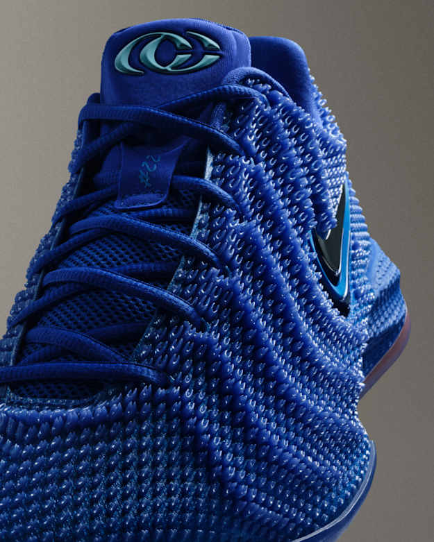 Feat-Worthy Features, Nike Basketball, slide 2 of 3