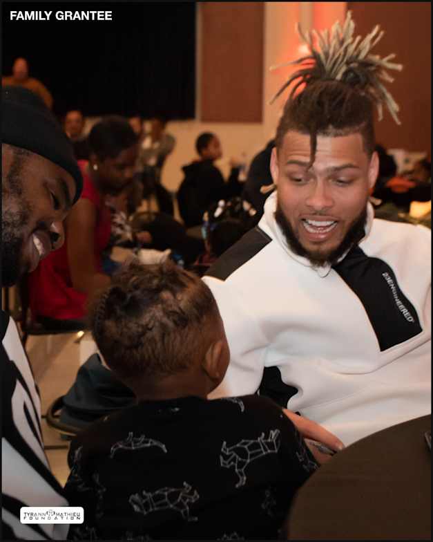 2021 Family Grantees, Subvenciones para las familias Jordan, slide 3 of 8