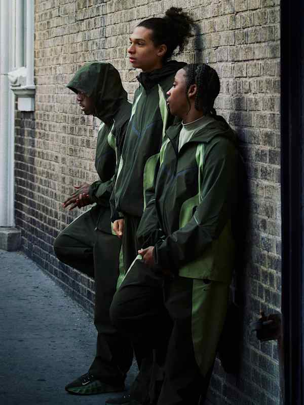 Nike Sportswear (NSW)