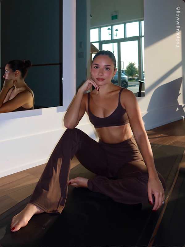 나이키스킴스 - 룩북, slide 1 of 5