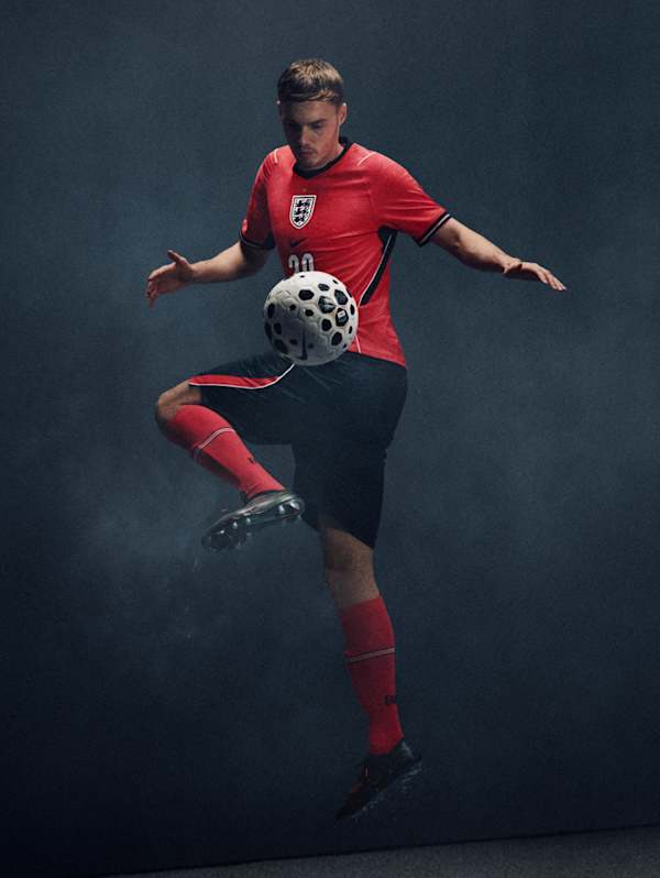 Shop by Sport, Sitio web oficial de Nike, slide 3 of 3