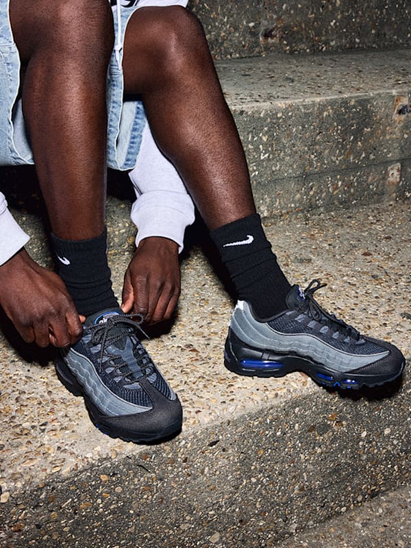 Comodidad y el estilo, Nike Sportswear (NSW), slide 2 of 3