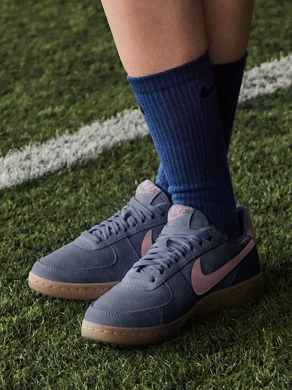 Nike Sportswear (NSW)