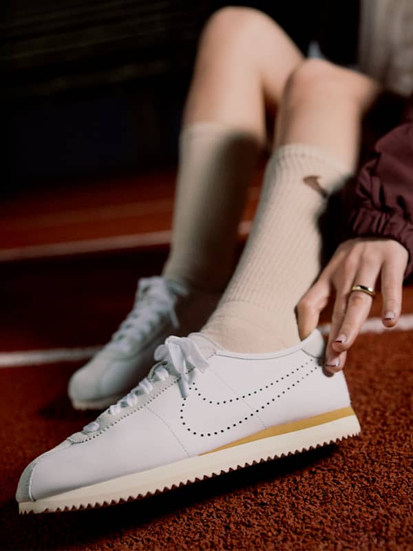 Nike Sportswear (NSW)
