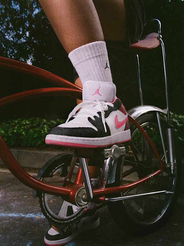 Sitio web oficial de Nike, slide 1 of 3