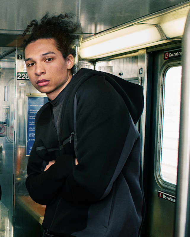 Upgrade ton style, Nike Tech Fleece : une chaleur constante avec la technologie Fleece, slide 3 of 3