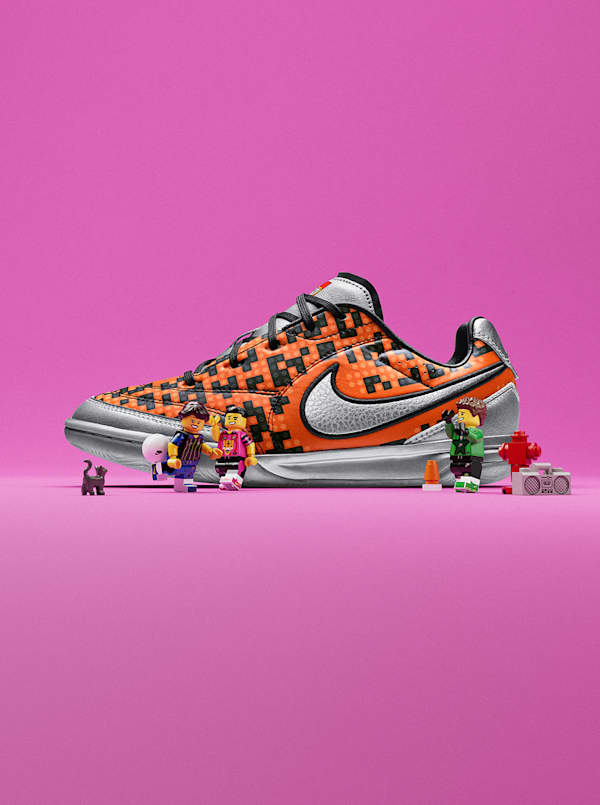 Utvalgte sko, Samarbeid mellom Nike og LEGO®, slide 2 of 3