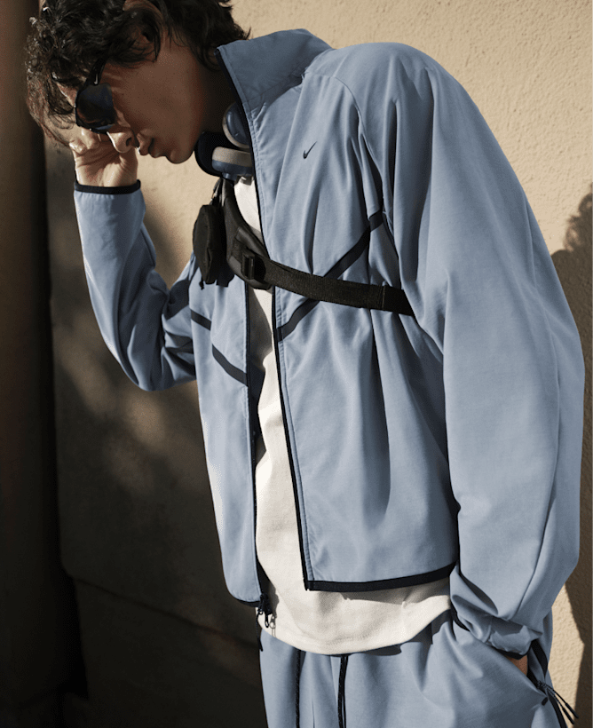 本季色彩, Nike 男用鞋款、服裝與配件, slide 3 of 3