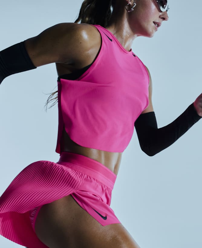 Trending, Nike. Just Do It, slide 4 of 8