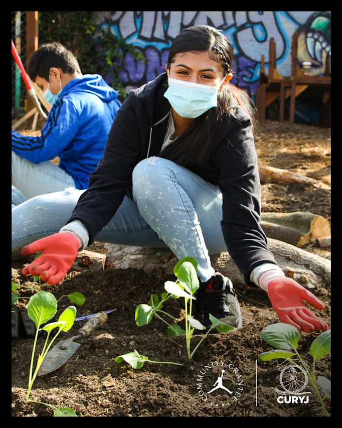 JUSTICIA SOCIAL, El compromiso de la comunidad negra de la marca Jordan, slide 2 of 4